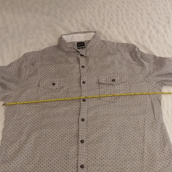 JB Holt - L Men's Dress Shirt (Fits like a large) - Picture 15 of 16